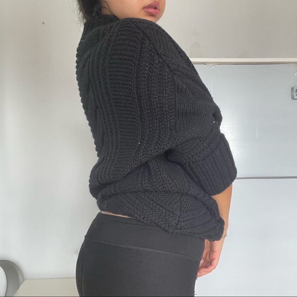 Knit sweater